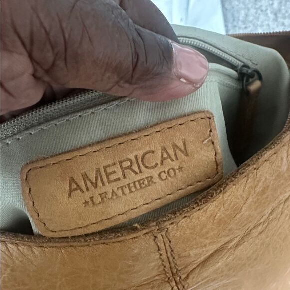 AMERICAN LEATHER CO. Genuine Leather Liberty Backpack Cafe Latte main image 7